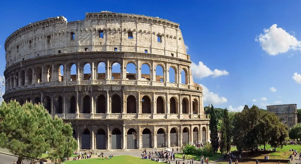 Funny Holiday Roma 0*,